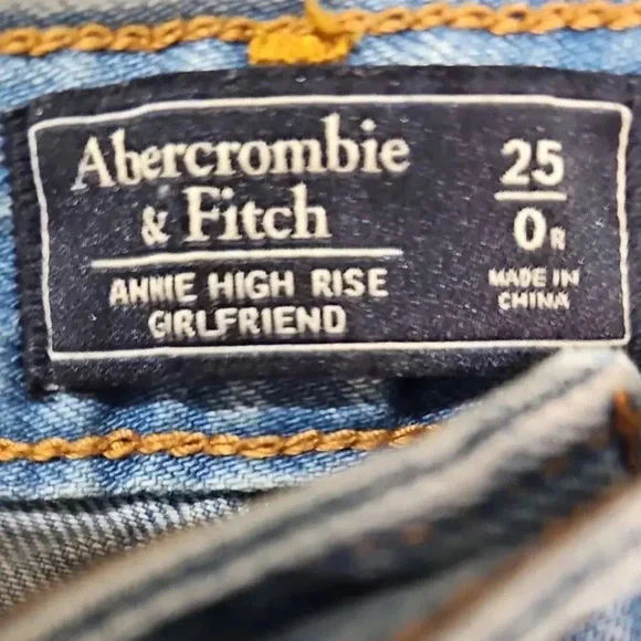 Abercrombie & Fitch Annie High Rise Girlfriend Jeans Light Wash Size 25 - Picture 6 of 7